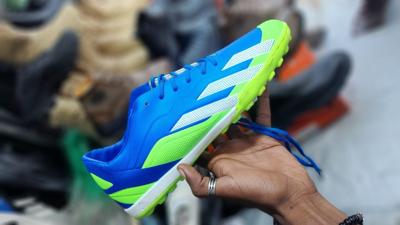 Addidas football boots (taketa)