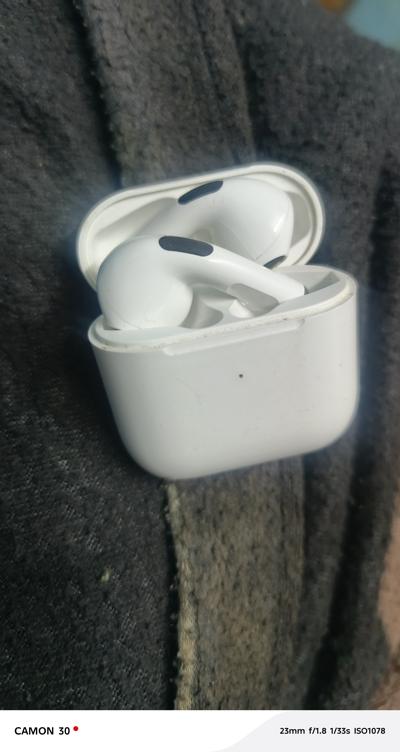 I-12 airpod