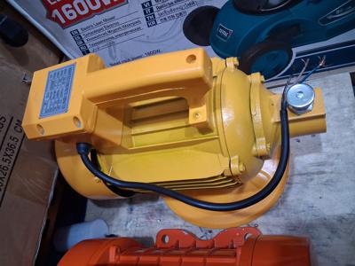 Electrical vibrator with hose 2.2 kw