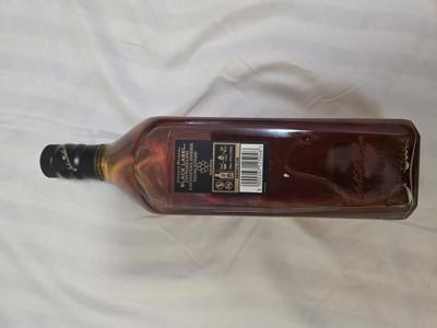 Black label with ball