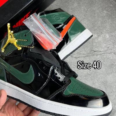 Men's shoes