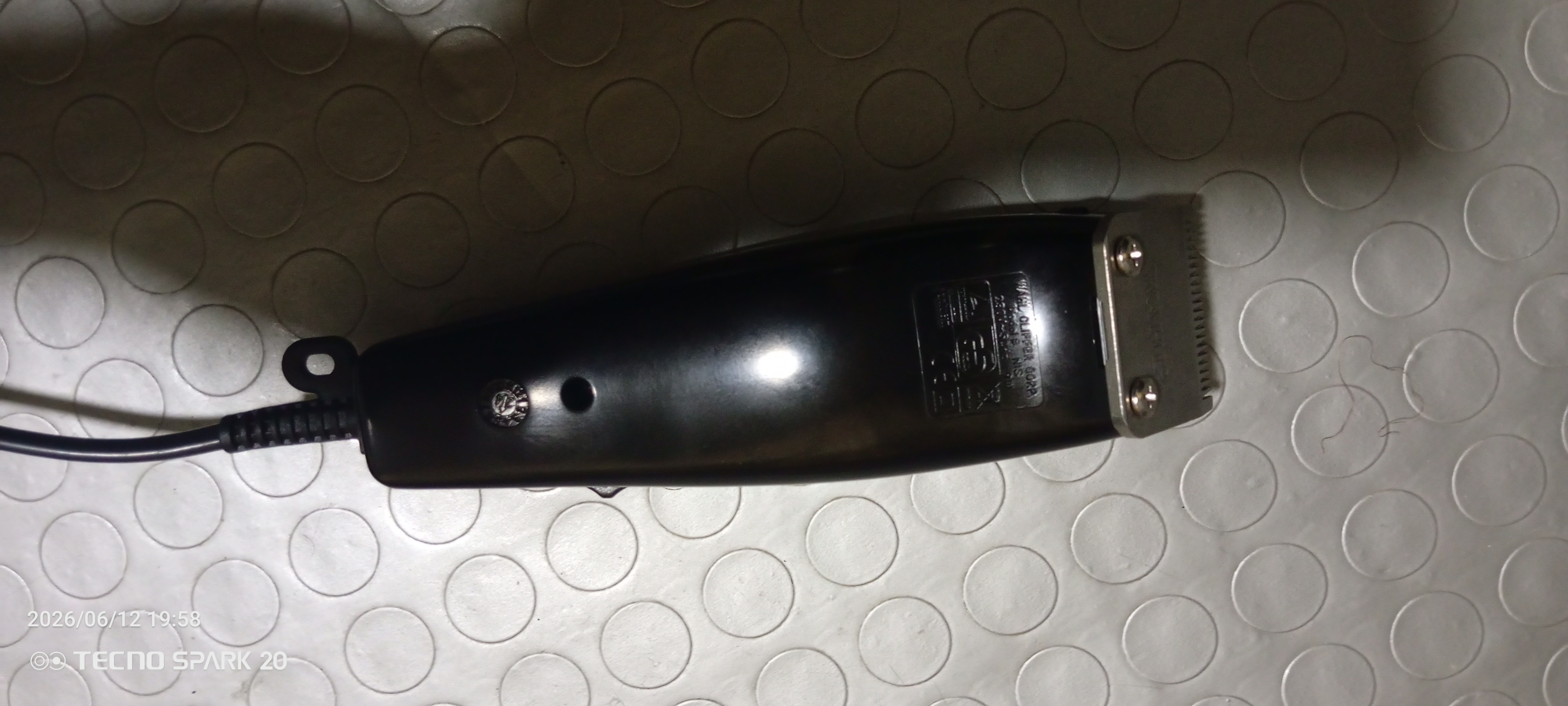 Wahl professional hair clipper(Tondos)