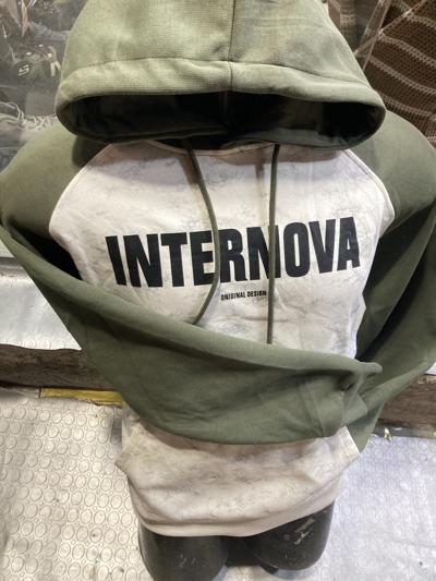 Internova Raglan Hoodie: