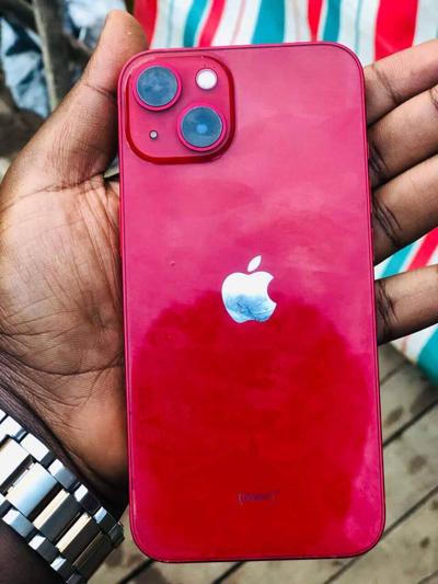 iPhone 13