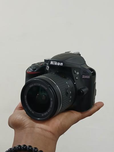 Nikon D3400