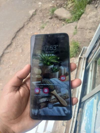 Samsung A30s