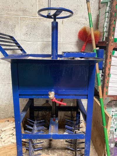 ሻማ ማምረቻ ማሽኖች(Candle making machine)