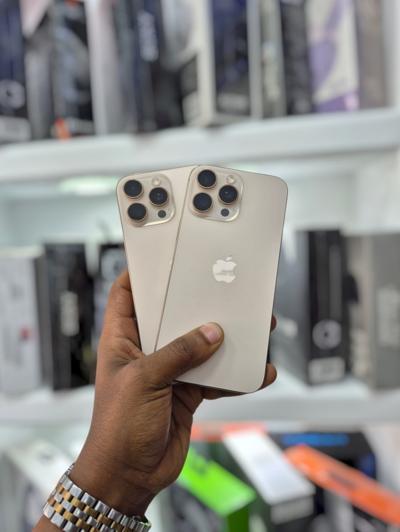 iPhone 16 Pro Max