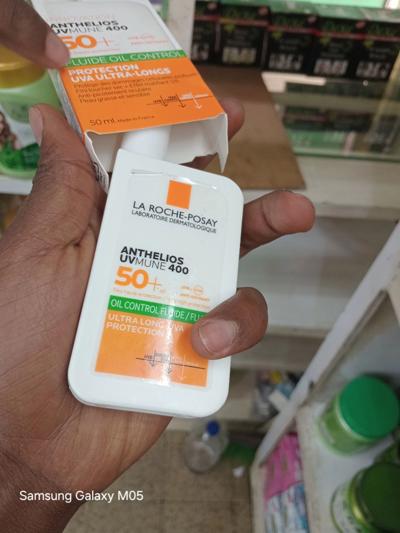 La Roche-posay Anthelios UVMune 400 Oil Control Fluide spf 50+