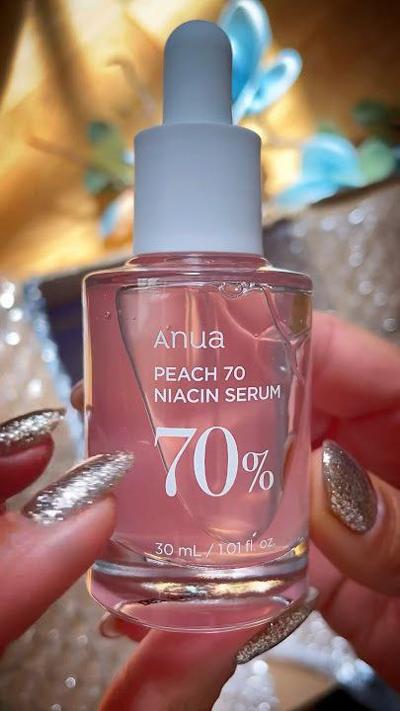 Anua Contains Vitamin B12+ Triple Hyaluronic Acid + Pink Yeast