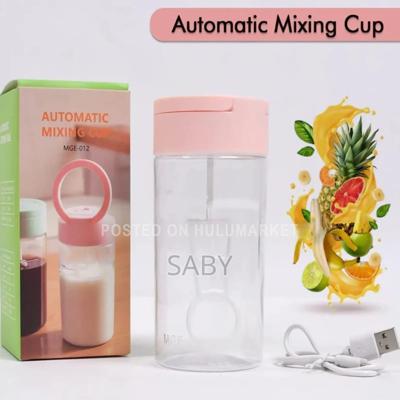 Automatic Self-Stirring Mixing Cup