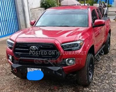 Toyota Tacoma 2018 Red