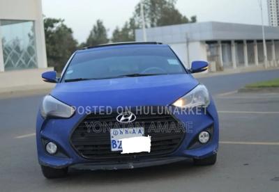 Hyundai Veloster Automatic 2012 Blue