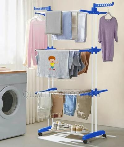 Clothes Hanger Rack High Quality የልብስ ማስጫ