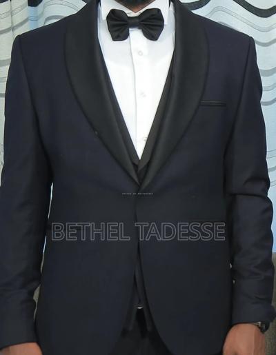 Men’S Suite