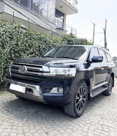 Toyota Land Cruiser 2017 Black