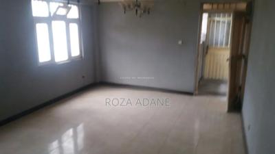 3bdrm Condo in Jemo 1, Nifas Silk-Lafto for rent