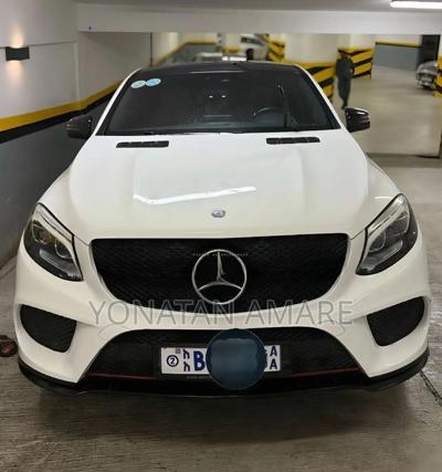 Mercedes-Benz GLE-Class 2016 White