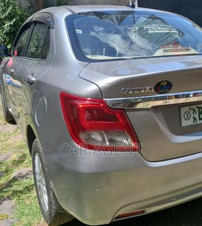 Suzuki Dzire 2022 Silver