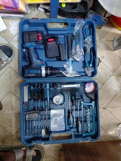 Makita Chargeable Drill 48v
