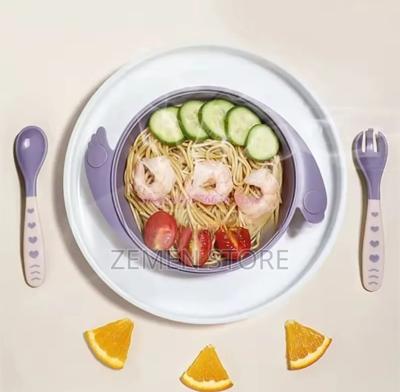 Baby Feeding Suction Bowl Set With Divider Plate Cutlery