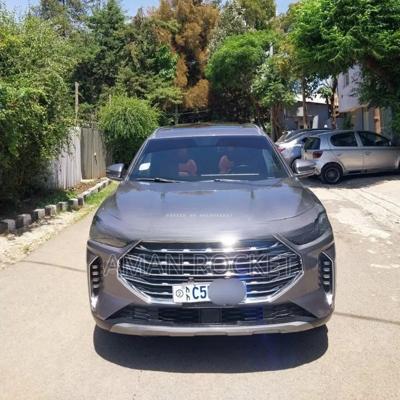 Jetour X70 Plus 2024 Beige