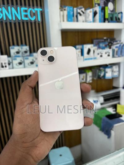 Apple iPhone 13 128 GB Pink