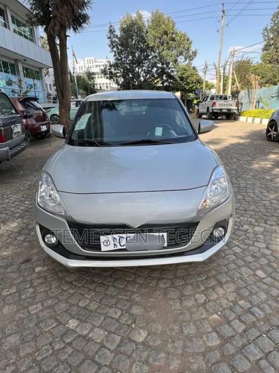 Suzuki Swift 2020 Silver