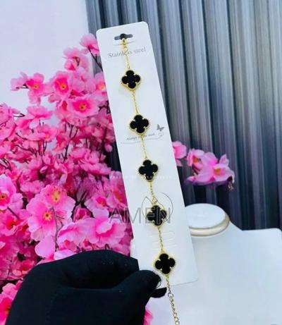 Gold Stainless Steel Four-Leaf Clover Bracelet