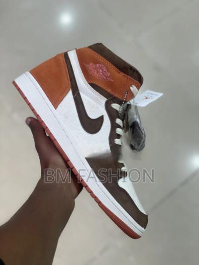Air Jordan 1 "Brotherhood"