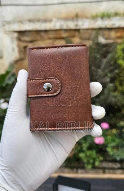 Smart Authomatic Wallet
