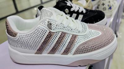 Crystal Nova Sparkle Stripe And Casual Sneakers