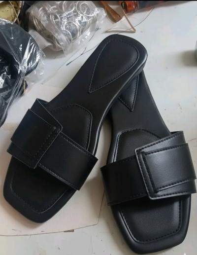 Women's shoes