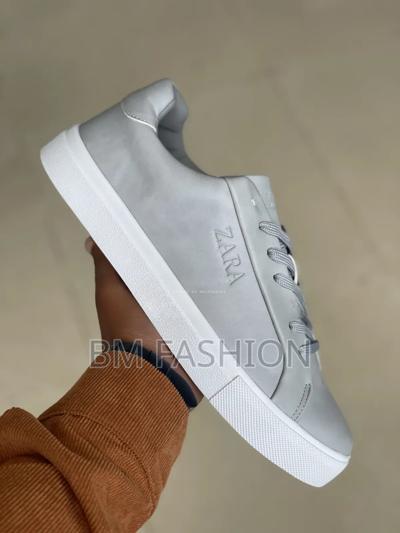 Zara Full Grey Smooth Low-Top Sneakers