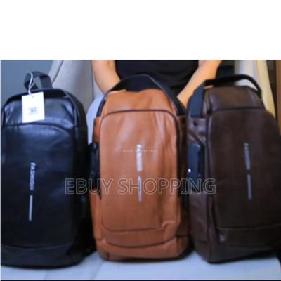 Durable Pu Leather Sling Bag for Men/Women With Lockable Zipper