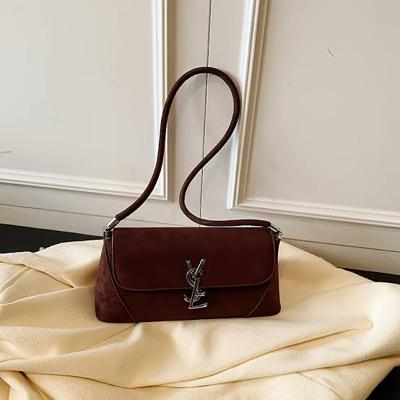 Saint Laurent (YSL)