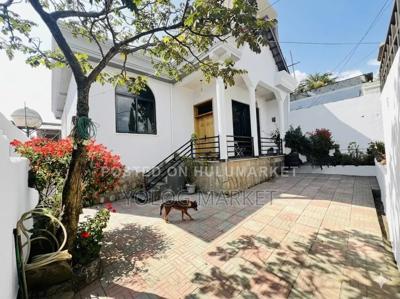 3bdrm House in Gullele for sale