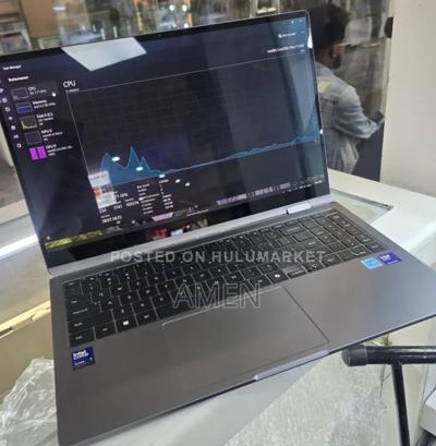 New Laptop Samsung 16GB Intel Core Ultra 7 SSD 512GB