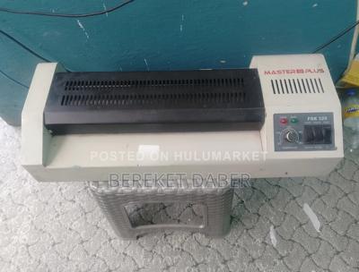 Laminate Machion