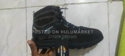 Brand New Men's Boots 42 From Europe