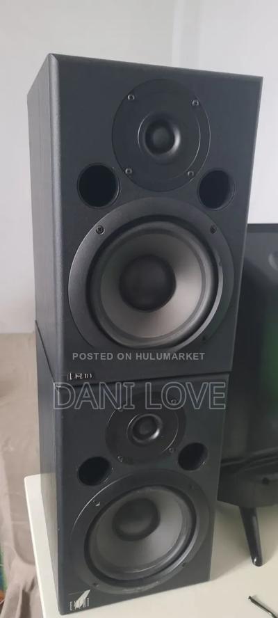 Studio Monitor