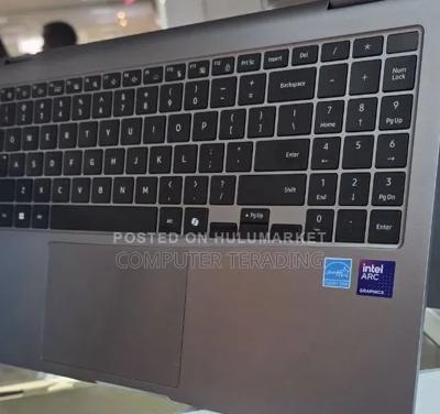 New Laptop Samsung Galaxy Book4 Ultra 16GB Intel Core Ultra 7 SSD 512GB