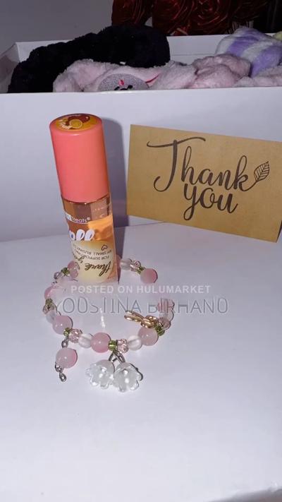 Lipgloss With Bracelet