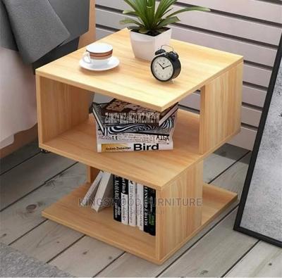 Corner Tabel P30 C1037