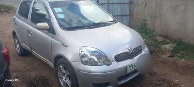 Vitz 2004