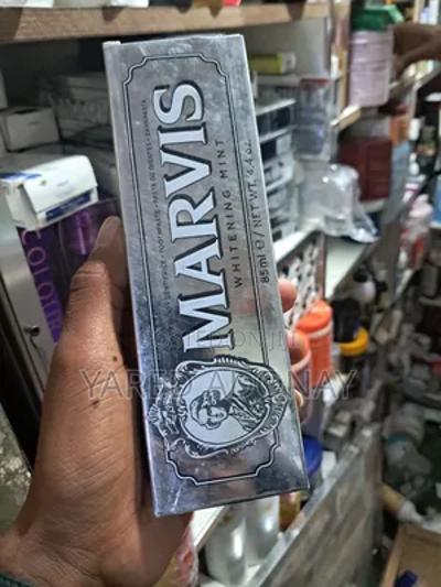 Marvis Whitening Mint - ለሚያብረቀርቅ ነጭ ጥርስ እና ትኩስ ትንፋሽ