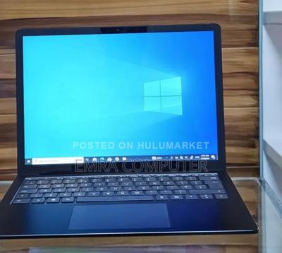 New Laptop Microsoft Surface 16GB Intel Core i7 SSD 256GB
