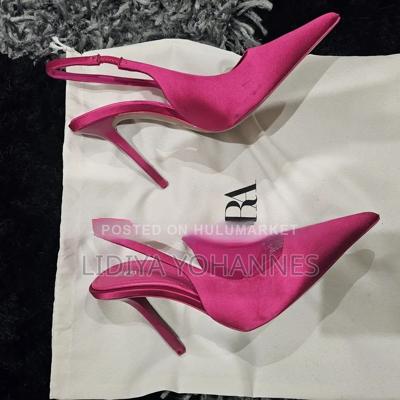 Zara Heel 38