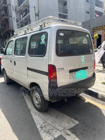Suzuki Eeco 2025 Silver