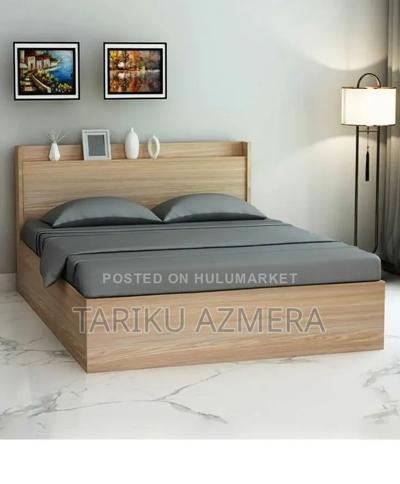1.20 M Modern Bed